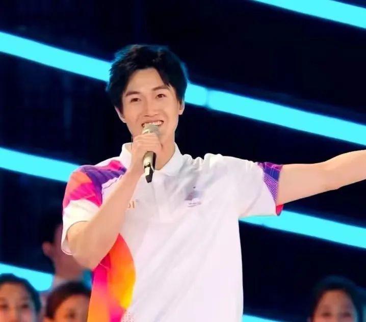 不是你们韩国人怎么还抢我们老公啊？