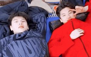 不是你们韩国人怎么还抢我们老公啊？