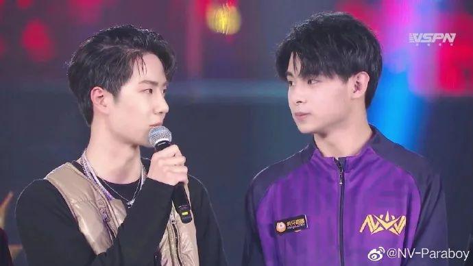 不是你们韩国人怎么还抢我们老公啊？