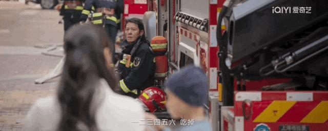 不像演的，说好的真正的男子汉呢