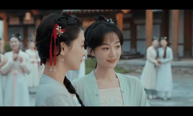 离婚快两年，吴倩的事业终于支棱起来了