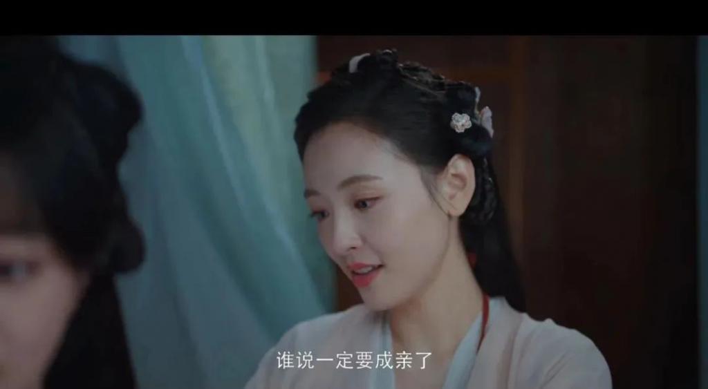 离婚快两年，吴倩的事业终于支棱起来了