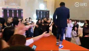 瘦了40斤还是胖若两人！渣男现世报还没看够呢