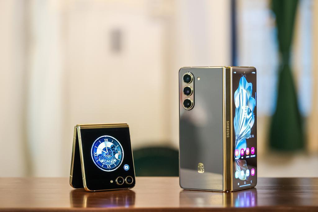 三星W24系列体验：超高端折叠屏就该这样