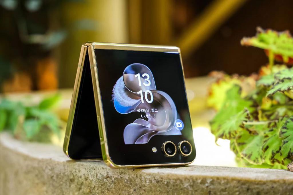 三星W24系列体验：超高端折叠屏就该这样