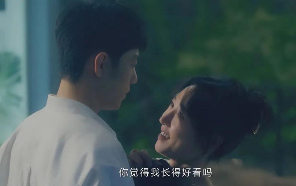 “姐弟恋”不是谁都能演，满脸褶子，玩老妇撒娇，观众看了直摇头