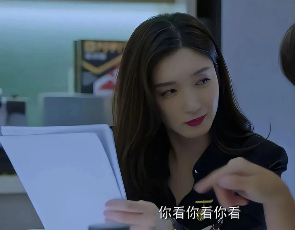 “姐弟恋”不是谁都能演，满脸褶子，玩老妇撒娇，观众看了直摇头