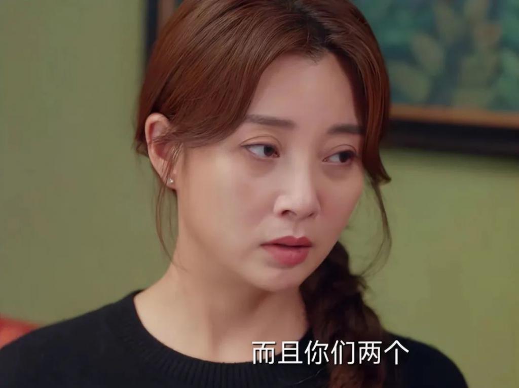 “姐弟恋”不是谁都能演，满脸褶子，玩老妇撒娇，观众看了直摇头