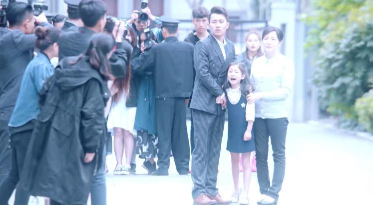 辣眼啊,看他谈恋爱真要命