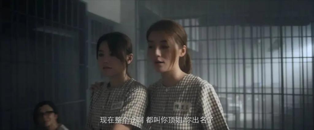 疯狂删减，怒刷一星，她这次是真的凉了
