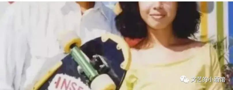 知名女星采访中承认劈腿陈小春，多位男艺人牵涉其中