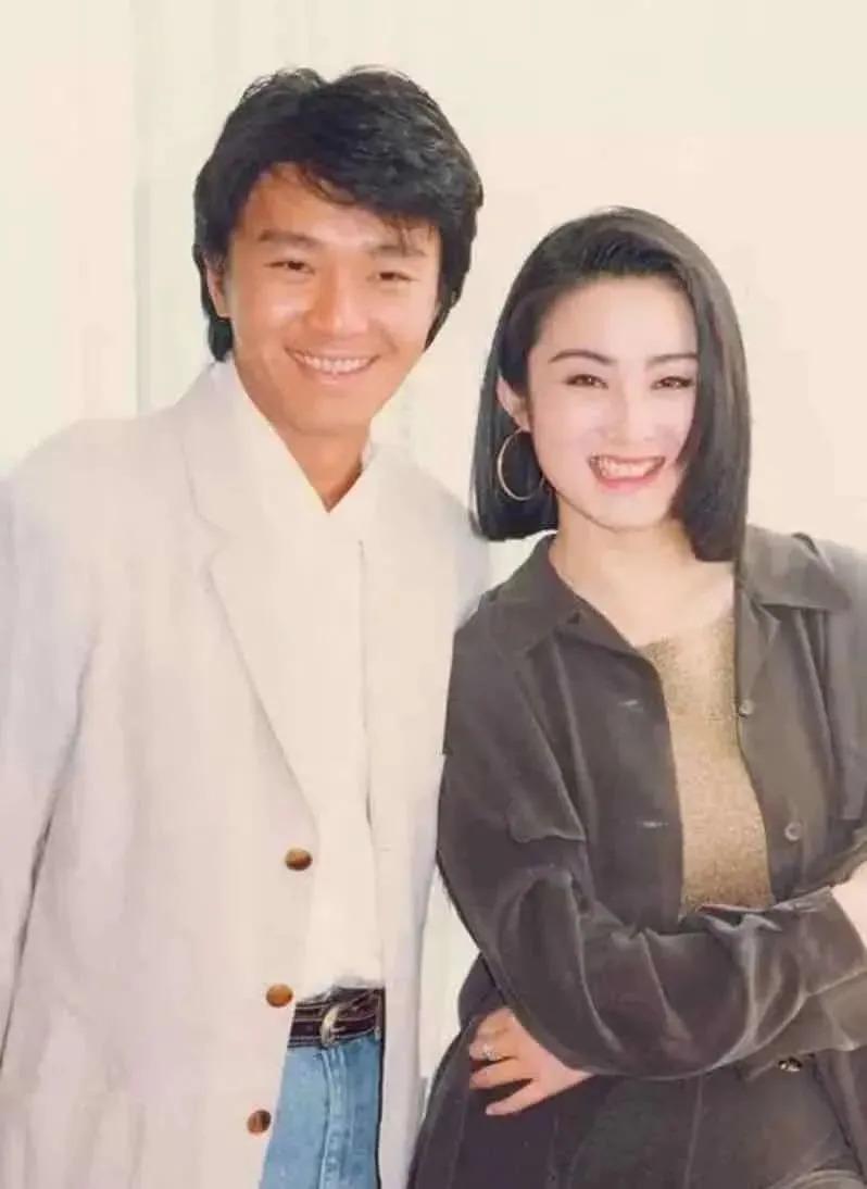 55岁张敏近照曝光：这些年，她到底经历了什么？