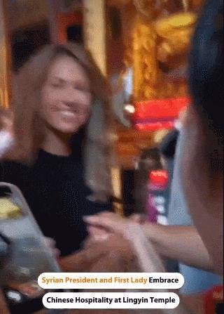 叙利亚总统夫人亚运爆红！杭州灵隐寺祈福，比心秀中文
