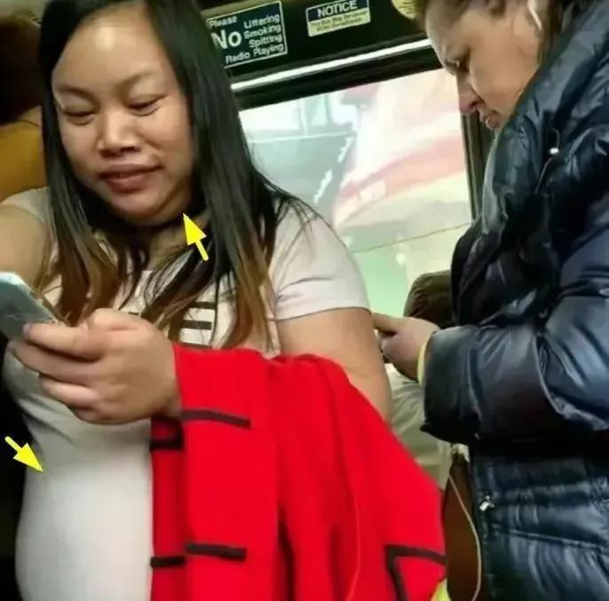 38岁凤姐在美国被偶遇，变瘦变美太惊艳，颜值不输蔡依林