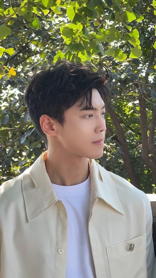 北极兔be！范依岚宣布与王垲智分手 希望非议揣测就此停止