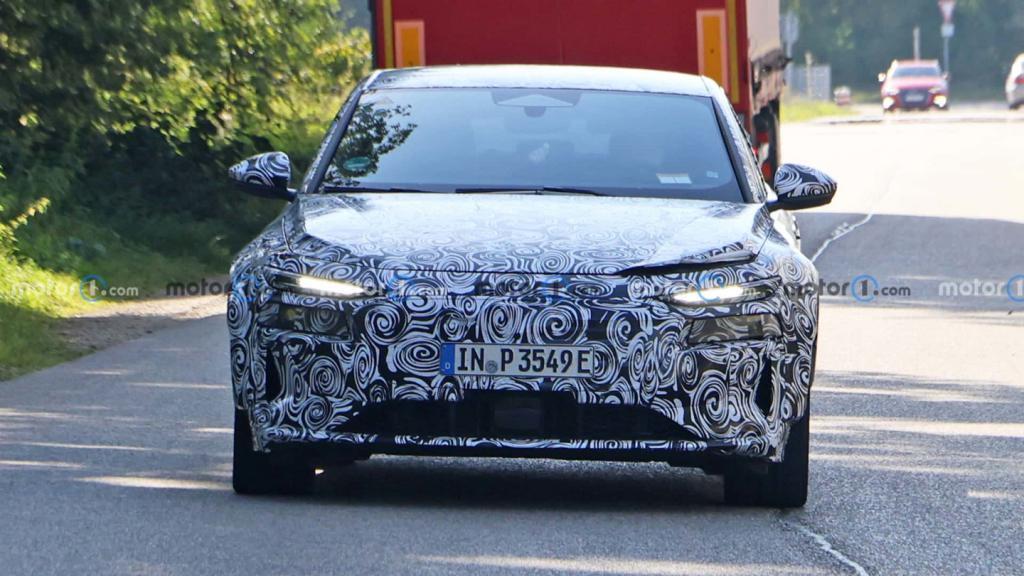 奥迪 RS6 e-tron 汽车路测照片曝光