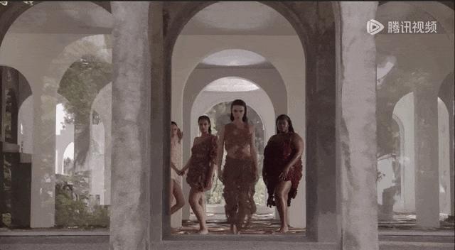 我等了四年的维密大秀，就这？