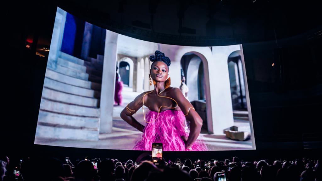 我等了四年的维密大秀，就这？