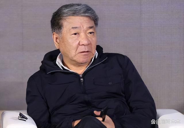 张鲁一失联风波后现身！支持于和伟电影，郑晓龙面子挂不住了