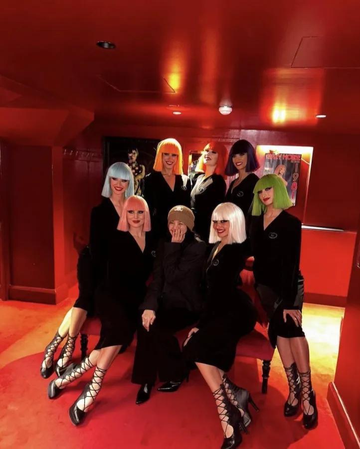 对于Lisa与疯马秀，韩国网友现在真正的态度是