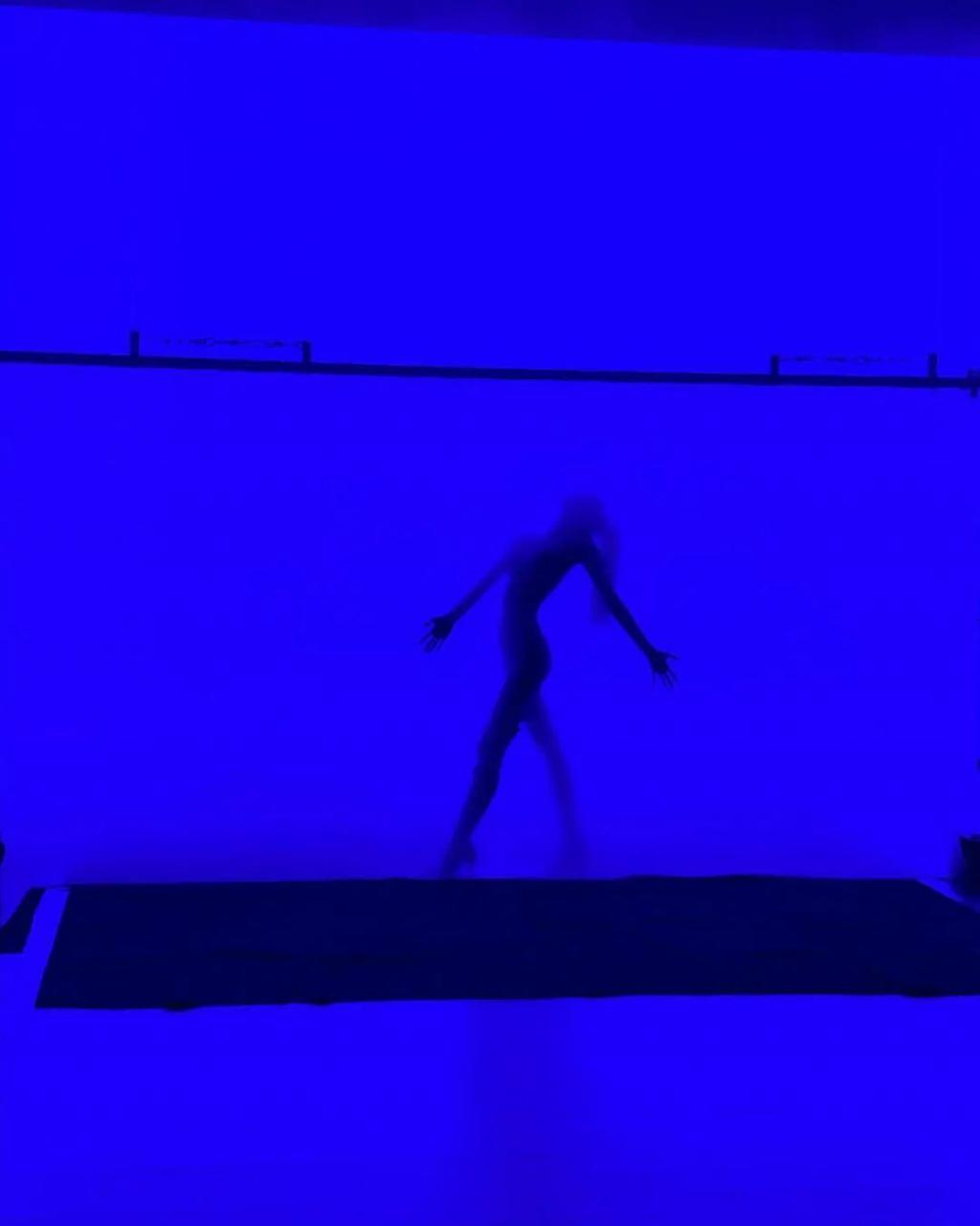 对于Lisa与疯马秀，韩国网友现在真正的态度是