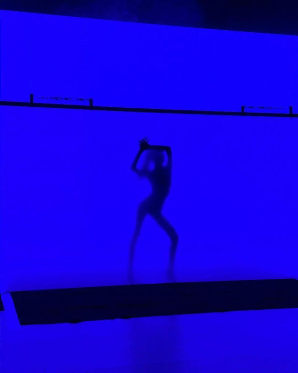 对于Lisa与疯马秀，韩国网友现在真正的态度是