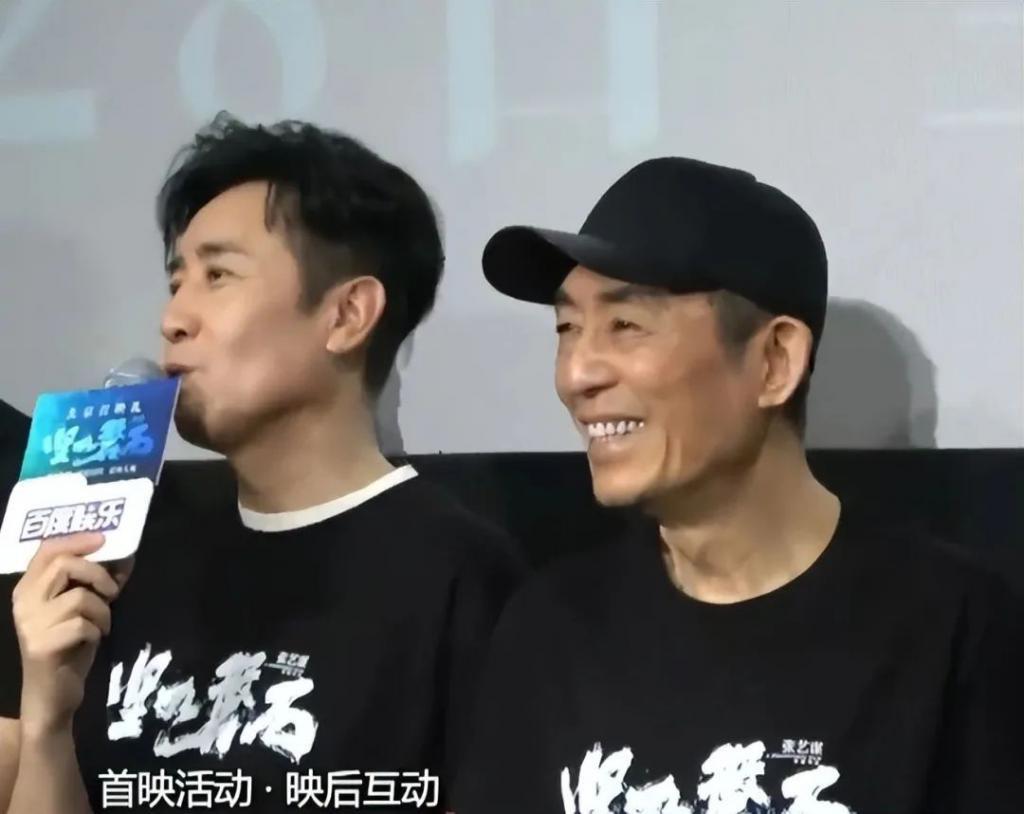 《坚如磐石》首波口碑出炉！现场观众打分和评价都一针见血