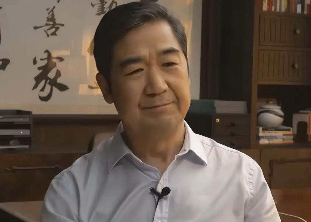 《坚如磐石》首波口碑出炉！现场观众打分和评价都一针见血