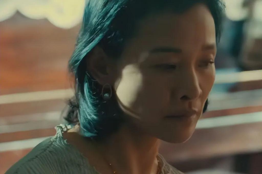 《坚如磐石》首波口碑出炉！现场观众打分和评价都一针见血