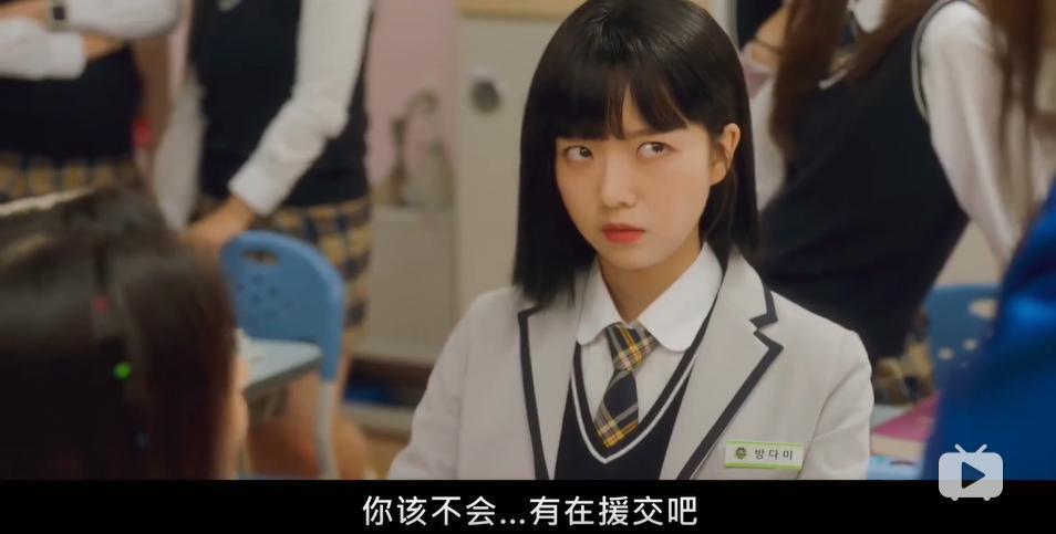 娱乐圈比她还疯的，不超过三个