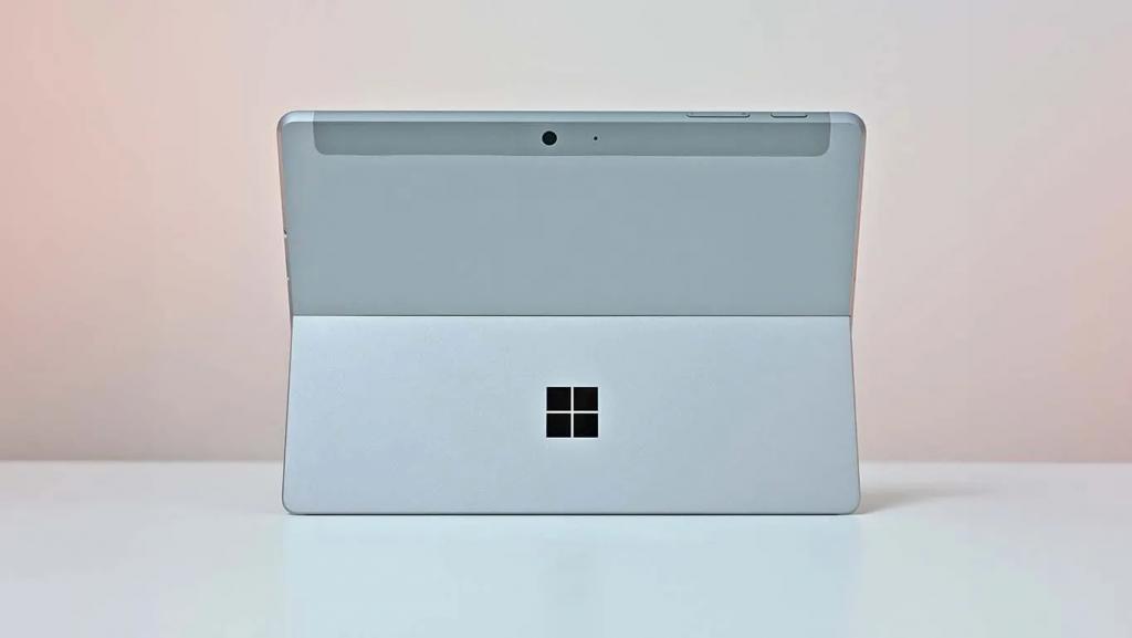微软 Surface Go 4 二合一笔记本跑分曝光：搭载英特尔N200处理器