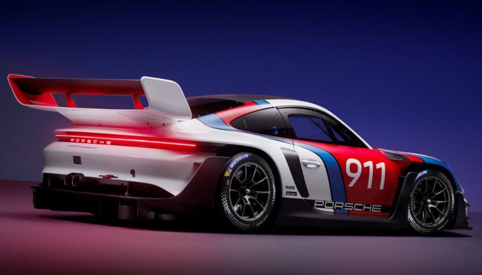 保时捷 911 GT3 R rennsport 跑车上市，国内售 734.8 万元