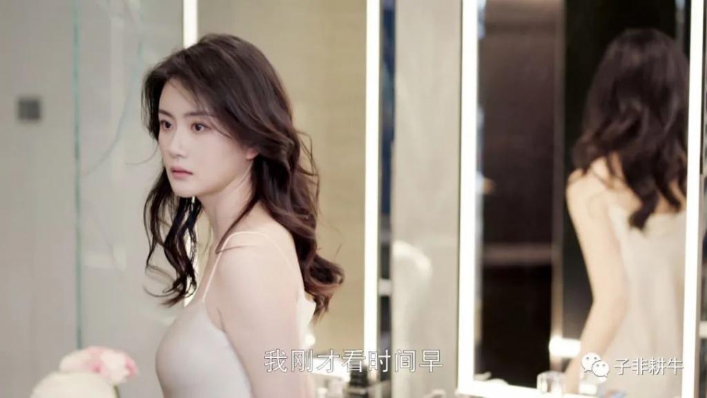 “情妇”别硬演，看看这两位的风情万种，才是上位的最高境界