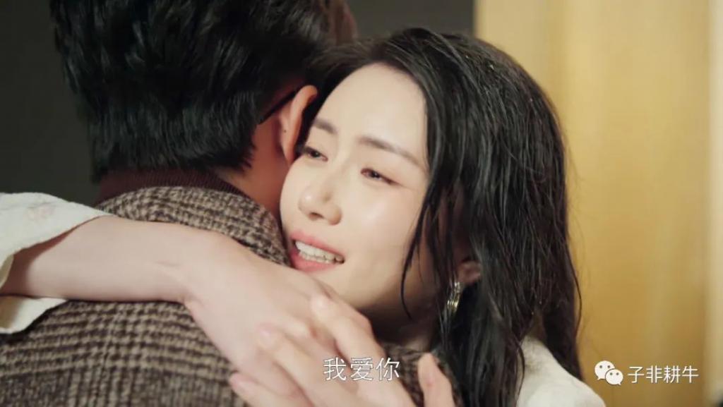 “情妇”别硬演，看看这两位的风情万种，才是上位的最高境界