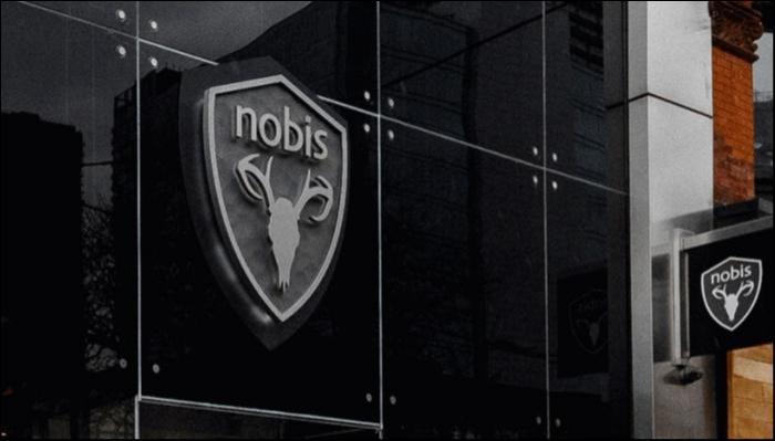 加拿大鹅的对手来了？又一高端羽绒品牌抢滩中国市场