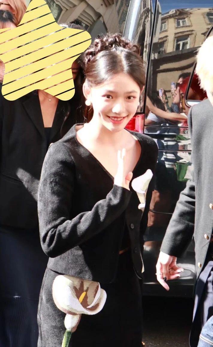 巴黎时装周明星生图:马思纯与精修图差别大,童瑶白鹿妆造拉胯