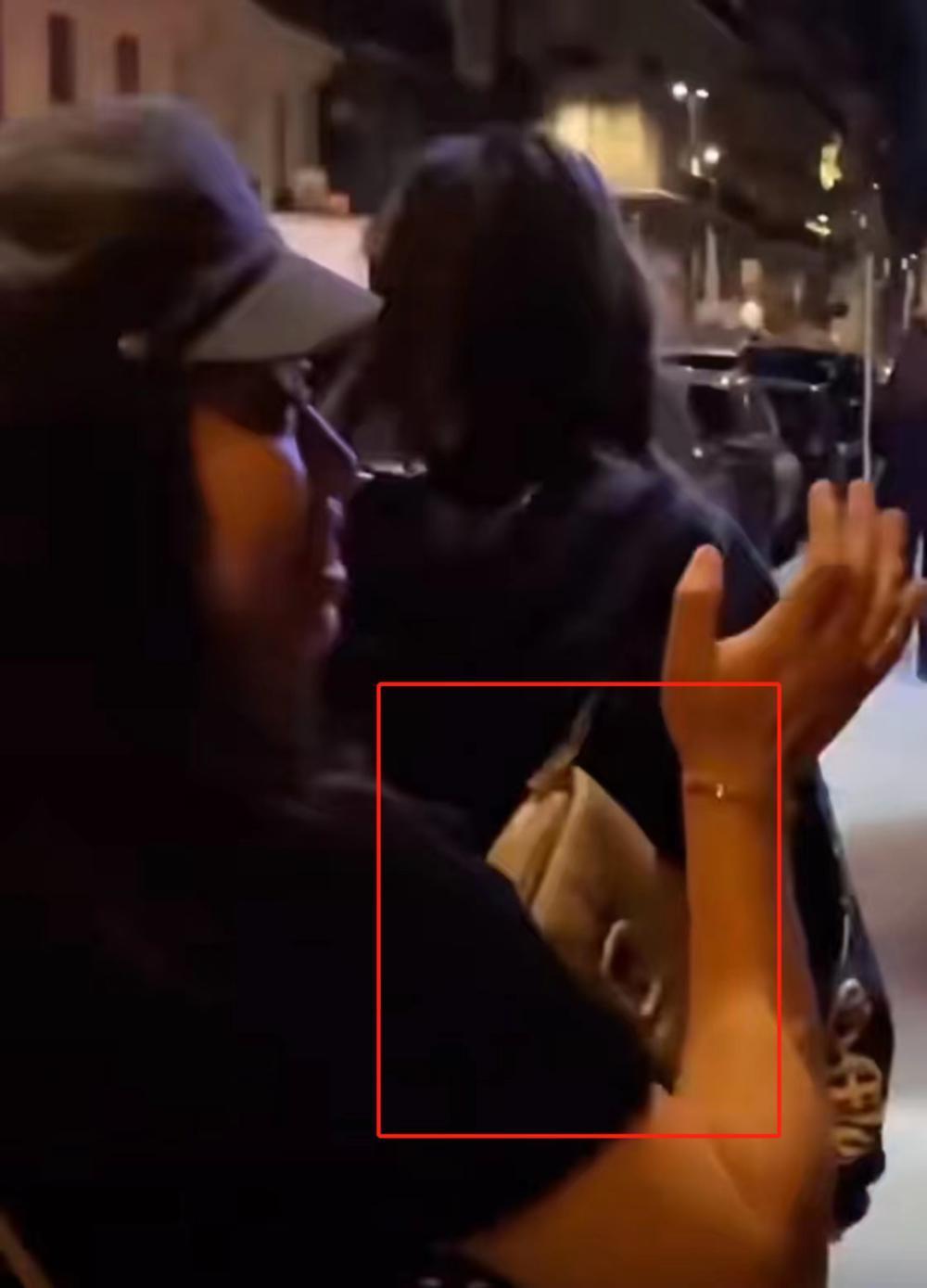 杨颖张嘉倪疯马秀风波升级！全网被骂评论区沦陷，徐娇发声抵制