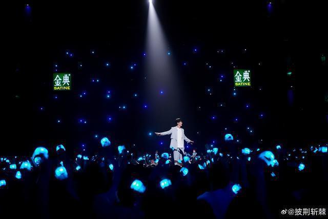 《披哥3》张栋梁和魏哲鸣CP出圈但镜头太少，引网友担忧