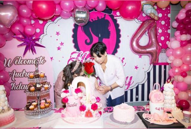 赌王千金何超盈为4岁女儿庆生！芭比派对奢华隆重