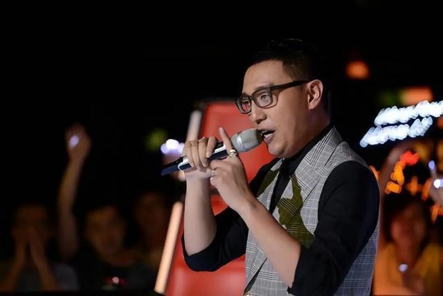 《好声音》事件持续升级，华少资产被扒，一场直播就赚2亿