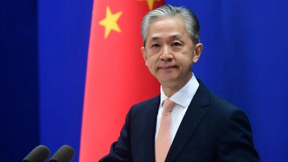 日本高官因说了句“核污染水”被首相要求道歉，外交部回应