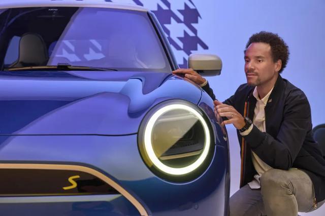 宝马 MINI 发布 Cooper E / SE 两款车型：续航 305 / 402 公里