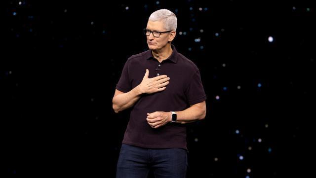 华为回来了，哪个手机品牌最慌?