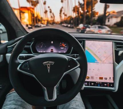 中国工程院院士陈清泉：车企赚钱方式变了，靠提供软件可不断赚钱