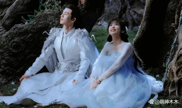 《云之羽》倭风化引热议，郭敬明不敢署名，人民日报官微沦陷