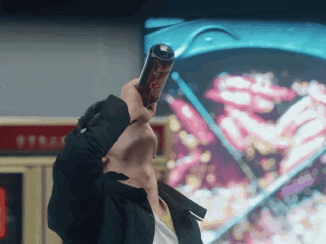 相差10岁，意外的好嗑