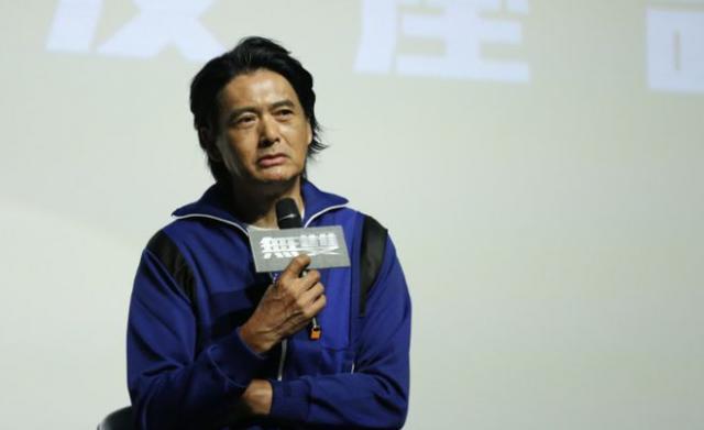 继梁朝伟后又有演员得大奖！周润发获亚洲电影人奖风光无限