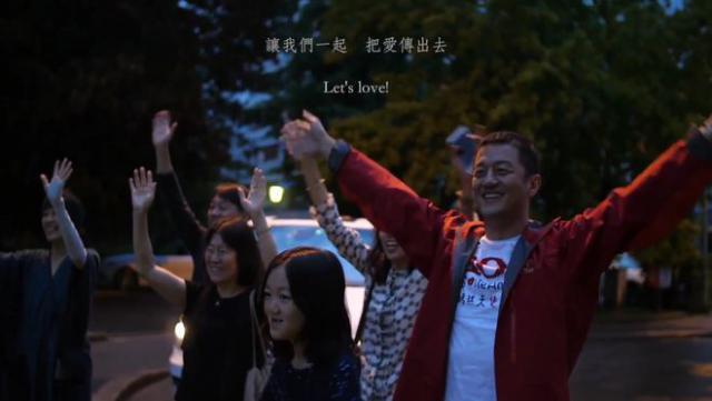 李亚鹏分享女儿唇腭裂治愈前画面，小李嫣超阳光