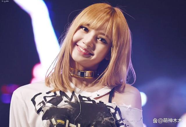 lisa惹争议！参加脱衣舞还连续五场，官方表明夜总会演出