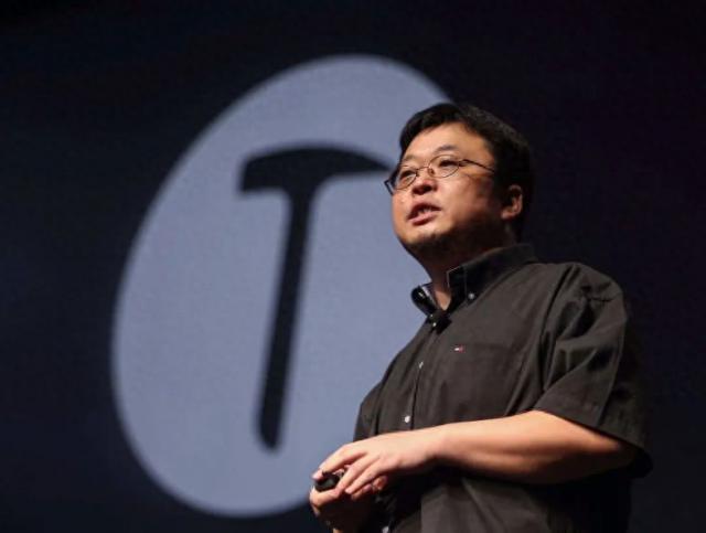 罗永浩再遭投资人炮轰：人在做天在看